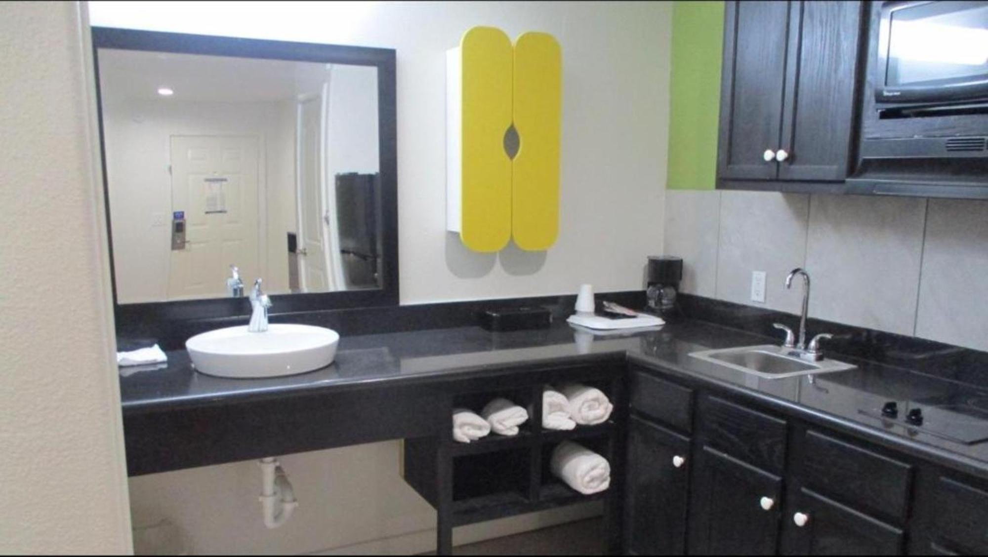 Studio 6-Huntsville, Tx Экстерьер фото